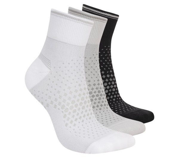 Skechers 3 Pack Women's Reflective Performance Quarter Socks